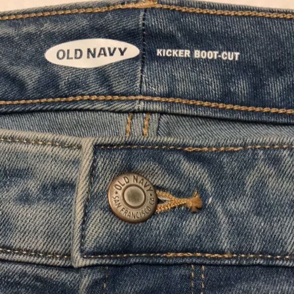 OLD NAVY Kicker Bootcut Jeans Women's PLUS Size 26 SHORT Wide Leg Flare #1 NWT - Picture 2 of 12